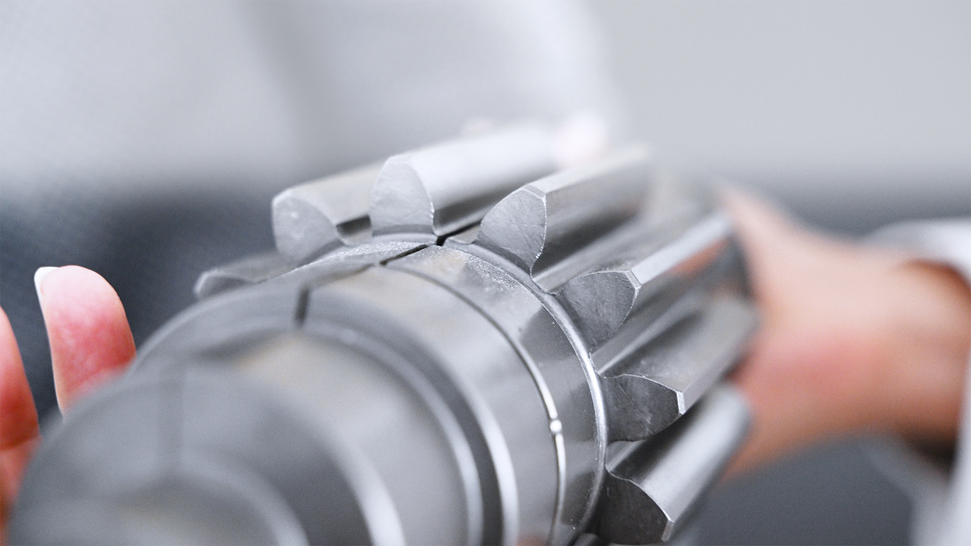 Combined ZEISS Microscopy for materials inspection.